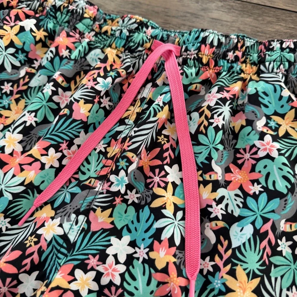 Chubbies Mens 2X Large Swim Trunks Shorts Tropical Toucan Floral Print 7